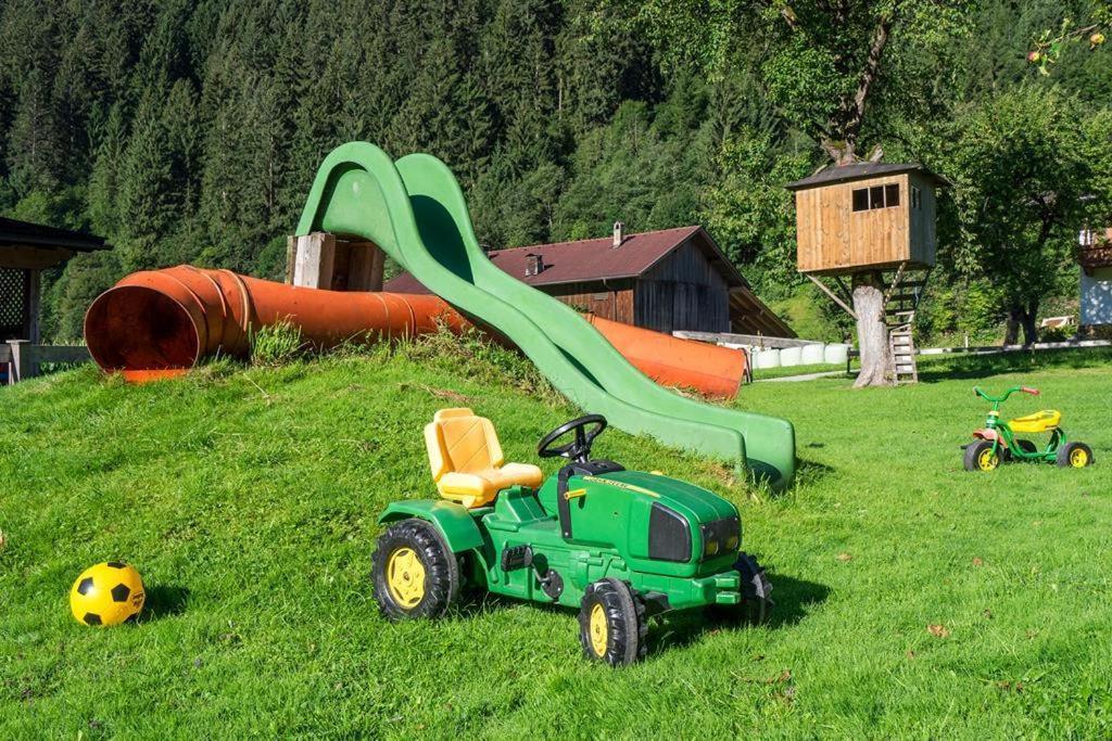 Landhaus Gredler Mayrhofen Buitenkant foto