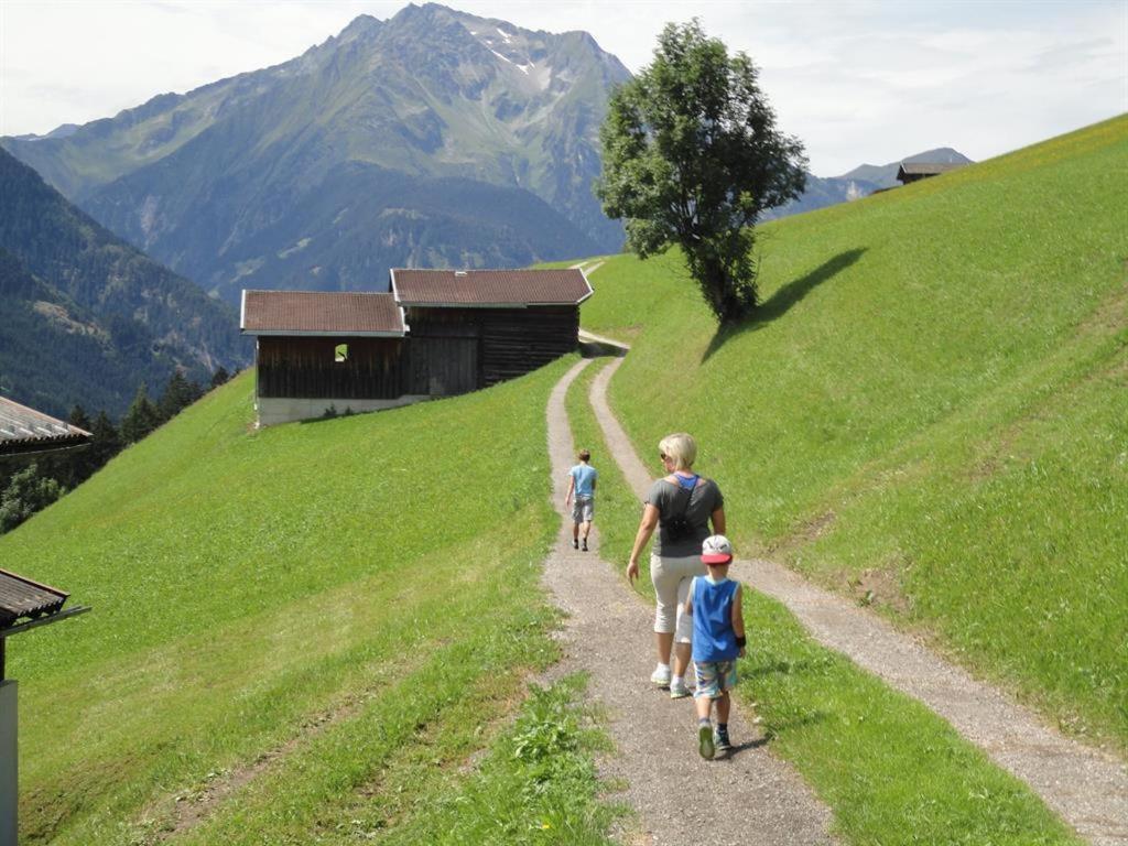 Landhaus Gredler Mayrhofen Buitenkant foto